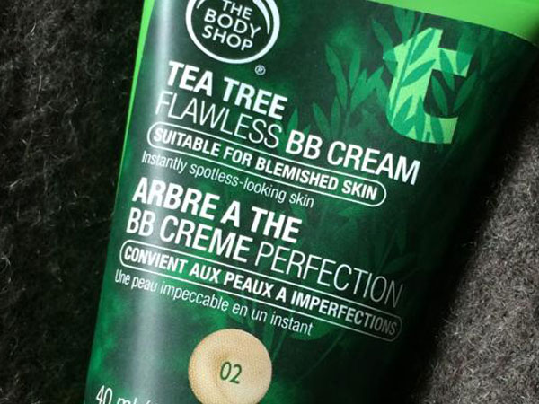 Review : The Body Shop Tea Tree Flawless BB Cream