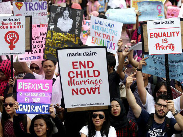 Tuntut Keadilan Gender, Ratusan Massa Ikut Aksi Women's March Jakarta di Depan Istana