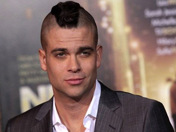 Ucapan Duka Cita dari Bintang 'Glee' dan Kru Atas Kematian Mark Salling