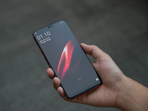 Oppo Sebut Smartphone F7 Berkamera 25 MP Sudah Banyak Diincar Konsumen