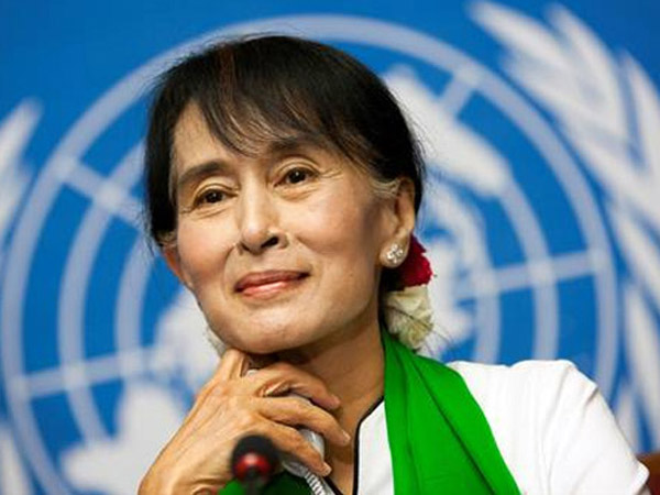 Sosok Inilah yang Berhasil Buat Aung San Suu Kyi Angkat Bicara Soal Konflik Miris Rohingya