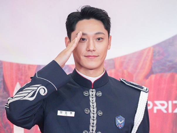 Lee Do Hyun Siap Kembali ke Dunia Hiburan Usai Tuntaskan Wajib Militer