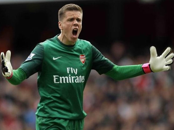 Ketahuan Merokok di Stadion, Kiper Arsenal Ini Didenda Hingga Rp, 385 Juta!