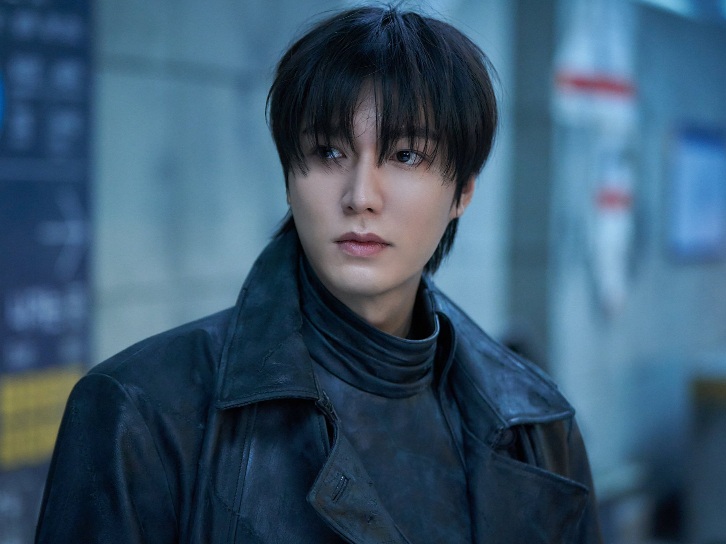 Pesona Lee Min Ho Perankan Karakter Abadi di Film 'Omniscient Reader: The Prophet'
