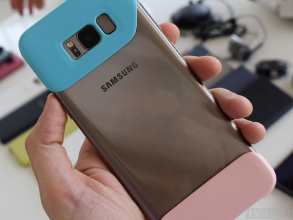 Samsung Buat Video Kreatif Tampilkan Aksesori Cover Proteksi Keren untuk Galaxy S8