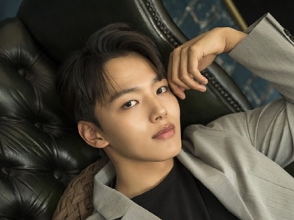 Yeo Jin Goo Bicara Soal Kehidupan Percintaannya yang 'Berpengalaman'