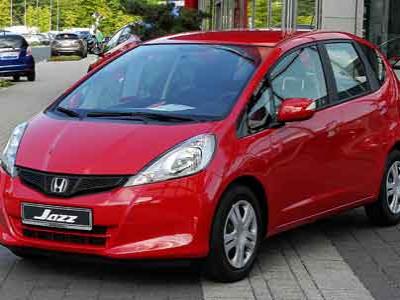 Honda Brio Amaze Siap Gantikan Jazz