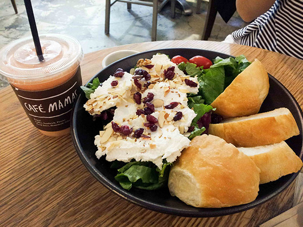 Cobain Ricotta Cheese Salad Hits Korea Sehat nan Lezat di Cafe Mamas