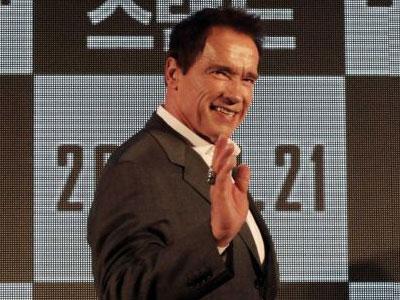 Arnold Schwarzeneger: 'Taxi' Program Yang Unik!