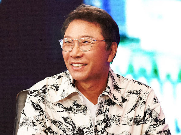 Kakao Bantah Beli Seluruh Saham Lee Soo Man di SM Entertainment