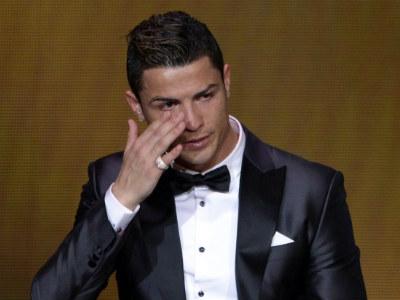 Dinobatkan Jadi Pesepakbola Terbaik Dunia 2013, Cristiano Ronaldo Menangis