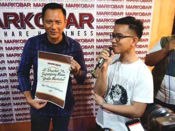 'Lupakan Diet', AHY Dapat Voucher Makan Gratis Markobar Seumur Hidup!