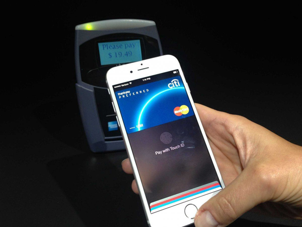 Belanja Gunakan Apple Pay di iPhone 6 akan Kena Tagihan Dua Kali Lipat?