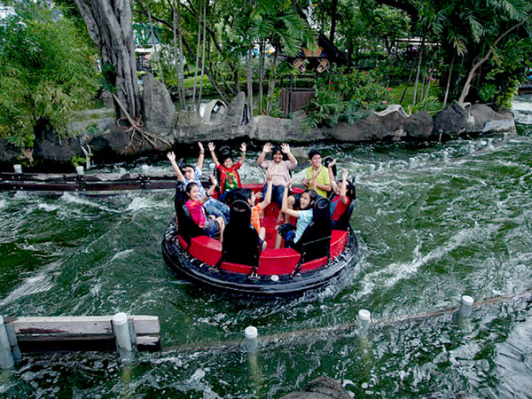 Kecelakaan Wahana Arung Jeram Terbalik Dikonfirmasi Pihak Dufan, Bagaimana Keadaannya?