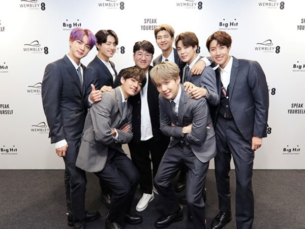 BTS dan Bang Shi Hyuk Rayakan Kesuksesan di Chart Billboard Lewat Telepon, Ada yang Menangis?