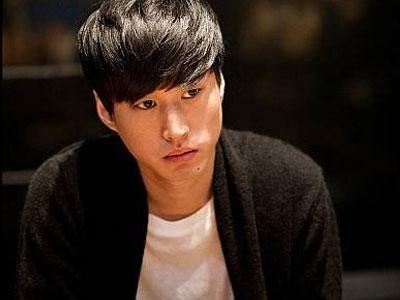 Tablo Membicarakan Soal Demam KPOP di BBC News