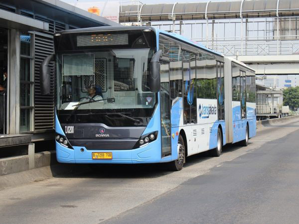 Lihat Lagi Peraturan Jalur Busway Agar Tak Tersandung Masalah Seperti Dewi Persik