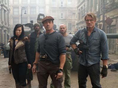 Mel Gibson dan Banderas Ikut Beraksi di Expendables 3