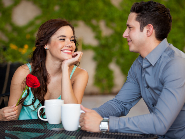 7 Hal yang Gak Boleh Dilakukan Saat First Date