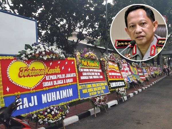 Isi Pesan Karangan Bunga dari Satria Baja Hitam untuk Kapolri