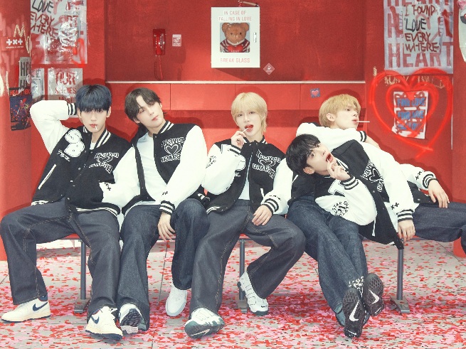 TXT Ungkap Tracklist Album 'The Star Chapter: SANCTUARY', Semua Member Masuk Kredit