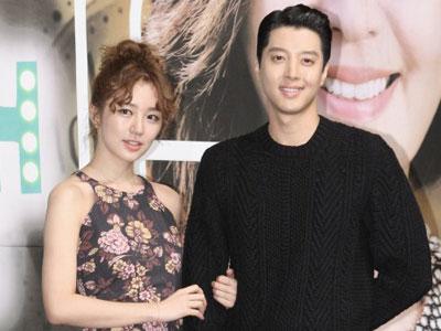 Lee Dong Geun & Yoon Eun Hye Pamerkan Ciuman Romantis Pertama Mereka