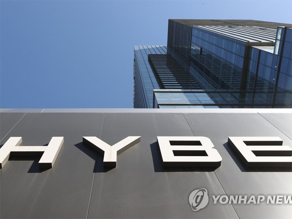 HYBE Peringatkan SM Tentang Tindakan Hukum atas Kesepakatan dengan Kakao