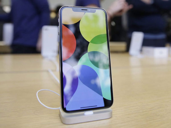 Apple Dikabarkan Mulai Berhenti Produksi iPhone X dan SE