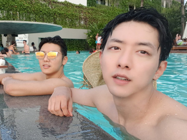 Foto-foto Keseruan Jungshin dan Minhyuk CNBLUE Liburan Bareng di Bali