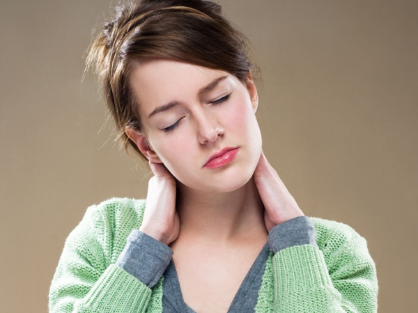 Sering Sakit Leher dan Bahu? Cek 8 Tips Sederhana untuk Meredakannya