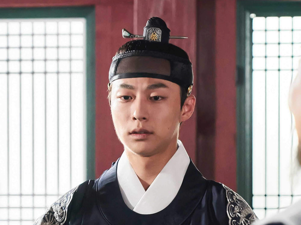 Bae In Hyuk Berbagi Kesan Syuting 'The Queen's Umbrella' Bareng 'Cheer Up' dan Film 'Ditto'