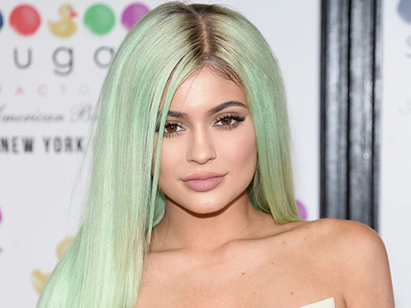 Sahabat Ultah, Kylie Jenner Berikan Hadiah Mewah Senilai Rp 1 Miliar!