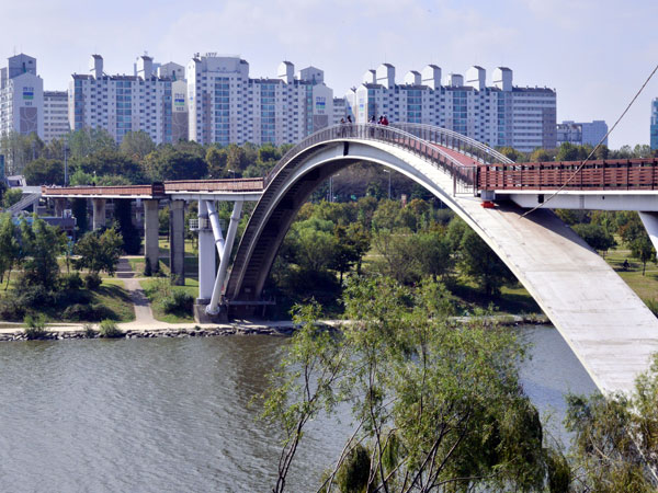 Mencari Kedamaian dan Ketenangan di Taman Seonyudo, Seoul