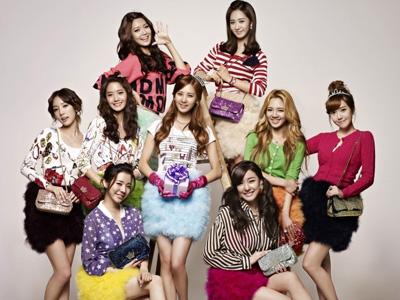 Wah, Foto SNSD Berpose Konyol Terungkap!