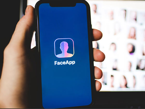 Ribuan Orang Indonesia Jadi Korban, Begini Cara Penipuan yang Manfaatkan FaceApp