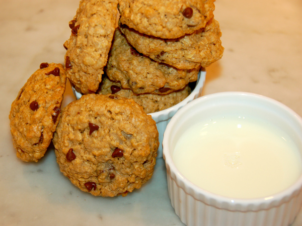 Menyantap Cookies Lebih Enak Saat Dicelup dengan Susu, Apa Penyebabnya?
