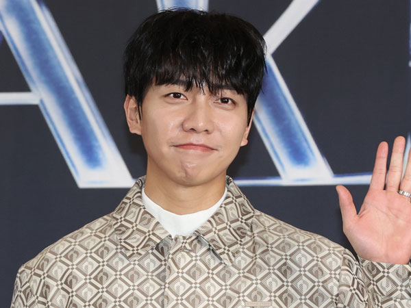 Lee Seung Gi Mendadak Hapus Semua Postingan Instagram, Ada Apa?