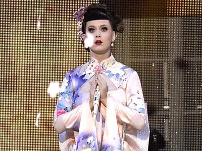 Bergaya ala Geisha di AMA 2013, Katy Perry Tersandung Isu Rasisme