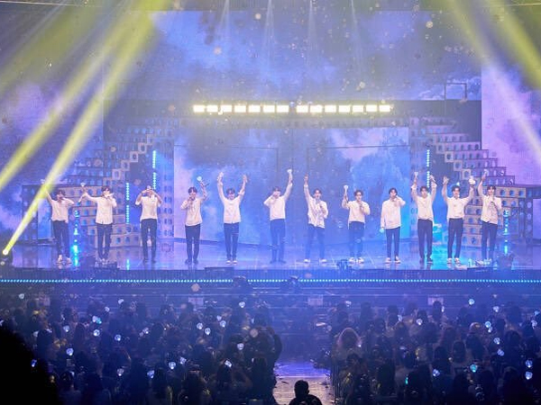 Sukses Gelar Fanmeeting Pertama, TREASURE Isyaratkan Segera Comeback
