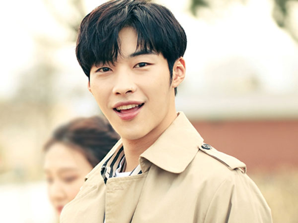 Pesona 'Boyfriend Material' Woo Do Hwan di Balik Layar Drama 'Tempted'