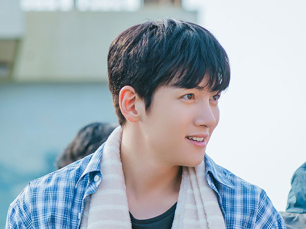 Dedikasi Ji Chang Wook Menjadi Warlok Jeju Penuh Kasih Sayang di Drama Baru