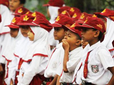 LKS Siswa SD di Jawa Tengah Berisi Resep Awet Muda Dengan Ngeganja