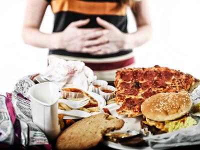 Kenali Binge Eating Disorder atau Gangguan Makan Berlebihan Serta Penyebabnya!