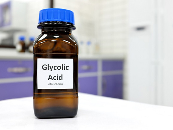 Kenalan Dengan Gylcolic Acid, Asam Glikolat yang Mampu Atasi Semua Masalah Kulit Wajah