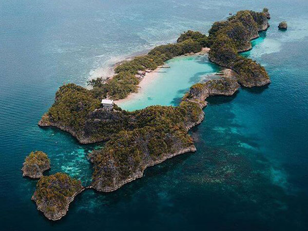 Deretan 'Surga' Tersembunyi yang Pancarkan Keindahan Raja Ampat