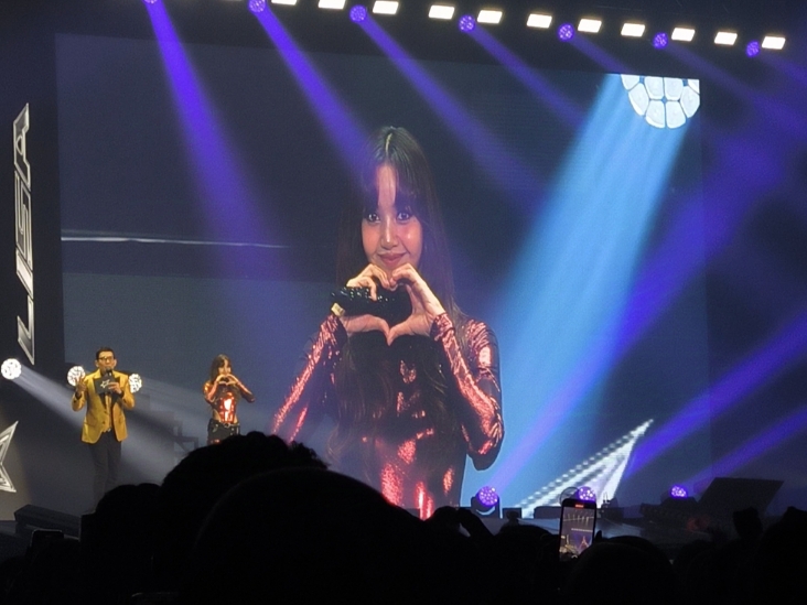 Lisa BLACKPINK Sukses Menggelar Fan Meet-up di Jakarta
