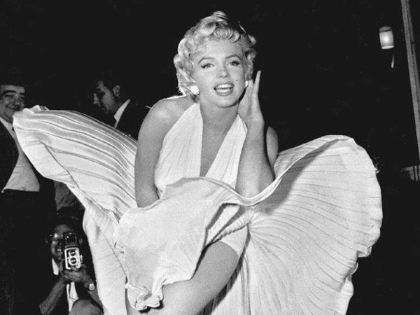 Gaun Putih Marilyn Monroe Jadi Gaun Termahal Sepanjang Sejarah, Benarkah?