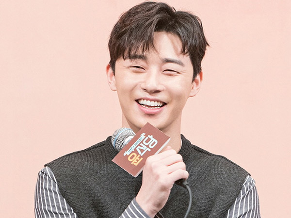 Congrats, Park Seo Joon Sukses Bawa Pulang Piala Bergengsi 'Daejong Film Awards'!