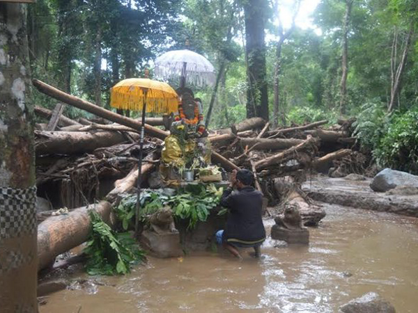 Pura di Bali Hancur Diterjang Banjir, Hanya Patung Ganesha Ini yang Selamat