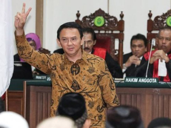 Pasti Dibalas, Tapi Begini Permintaan Ahok untuk Surat yang Dikirim ke Penjara